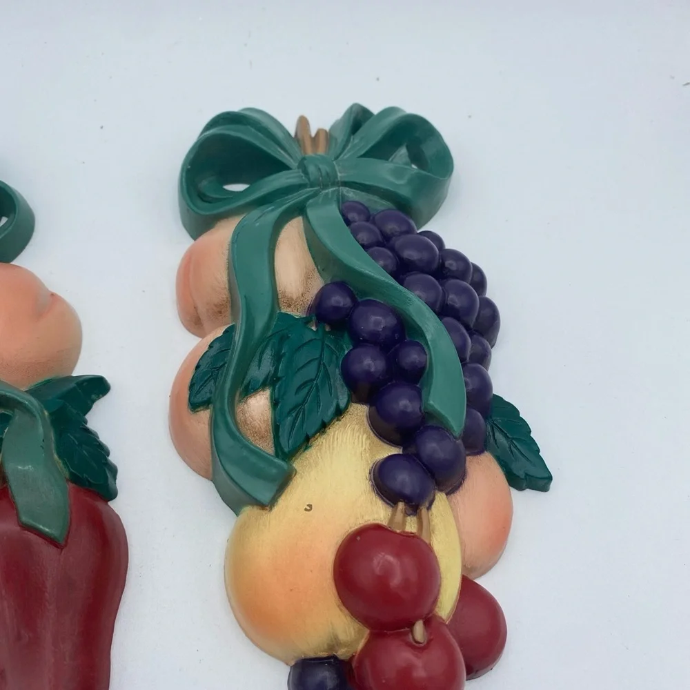 VTG 90’s  Burwood Products Fruit Kitchen Wall Decor Grapes apple 8.5”